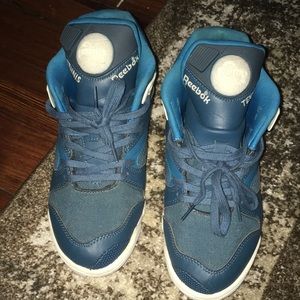 Reebok Court victory pump